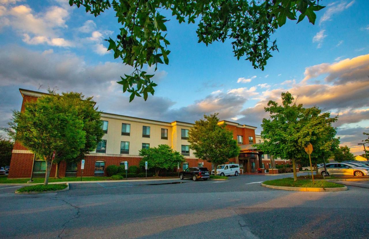 Holiday Inn Express Hotel & Suites Bethlehem Airport/Allentown Area By Ihg Ngoại thất bức ảnh